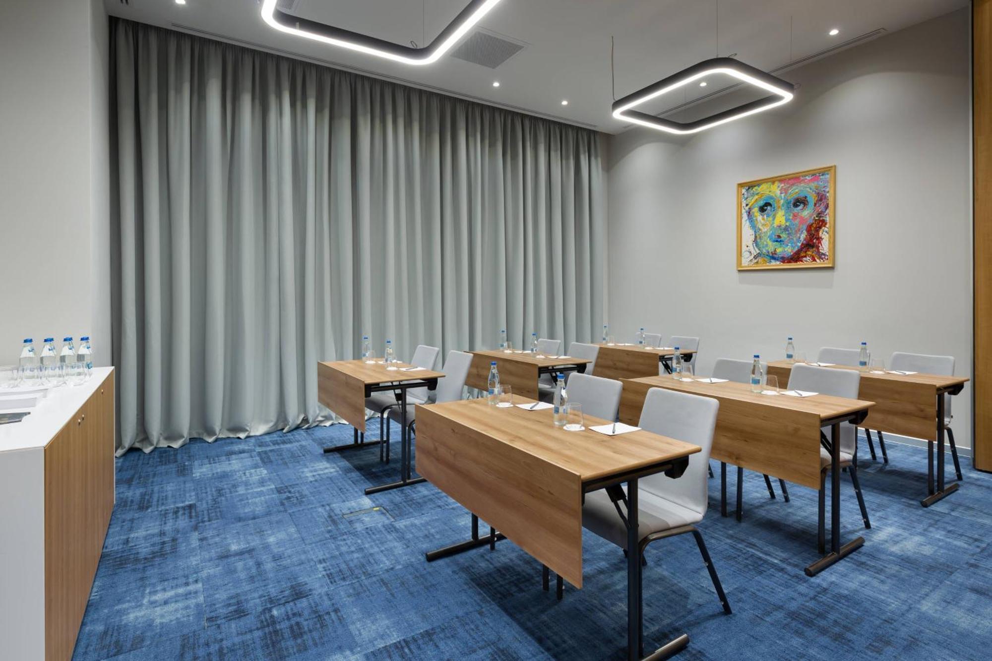 Courtyard By Marriott Bucharest Floreasca Luaran gambar